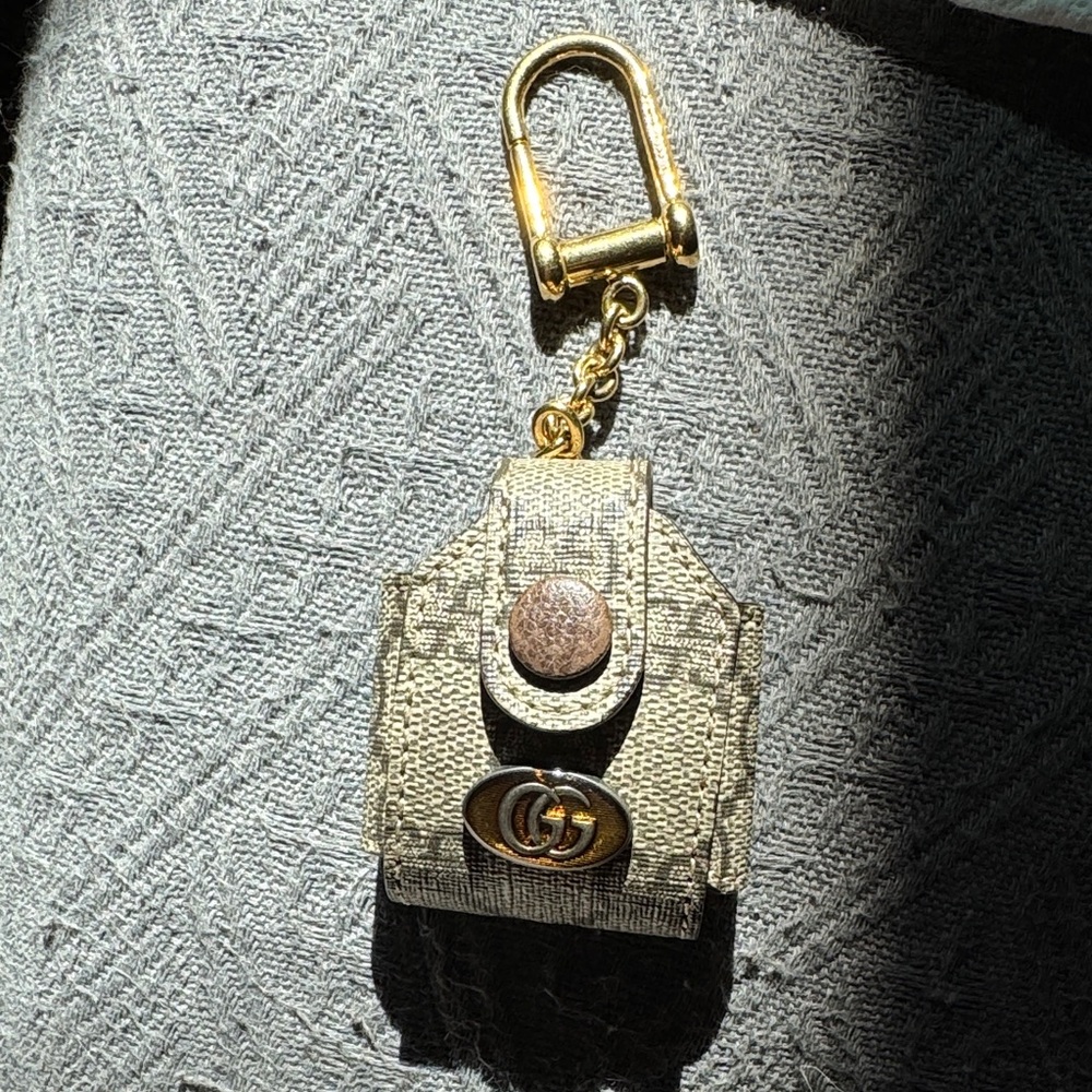 Gucci AirPods case